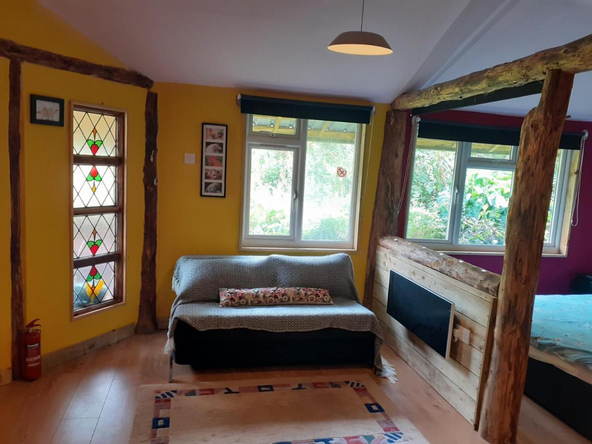 Farm stay Hen House *